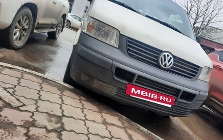 Volkswagen Transporter T5 рестайлинг, 2005 год, 700 000 рублей, 3 фотография