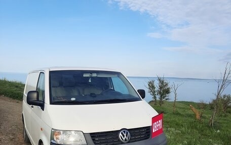 Volkswagen Transporter T5 рестайлинг, 2005 год, 700 000 рублей, 12 фотография