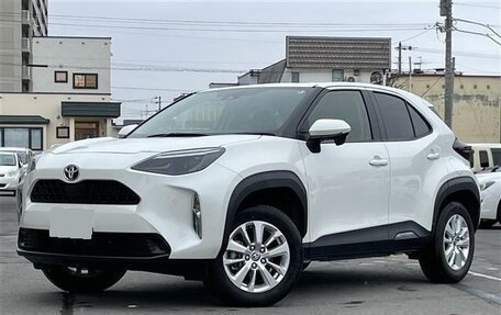 Toyota Yaris Cross, 2021 год, 1 553 000 рублей, 1 фотография