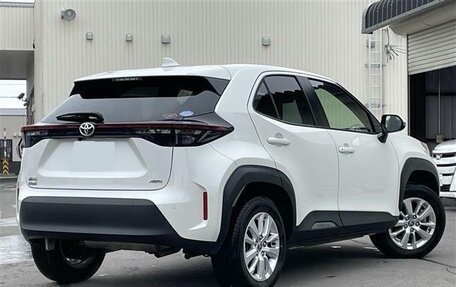 Toyota Yaris Cross, 2021 год, 1 553 000 рублей, 5 фотография