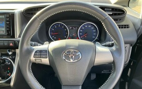 Toyota Wish II, 2015 год, 1 269 000 рублей, 12 фотография