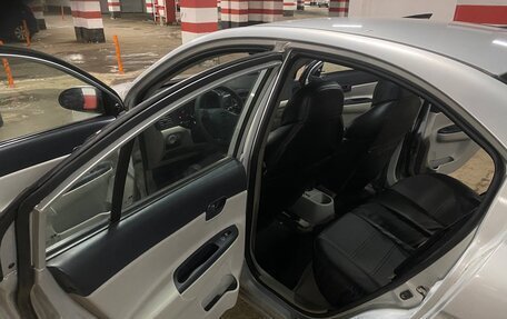 Hyundai Verna II, 2006 год, 275 000 рублей, 19 фотография