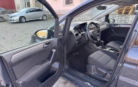 Volkswagen Touran III, 2020 год, 1 850 000 рублей, 12 фотография