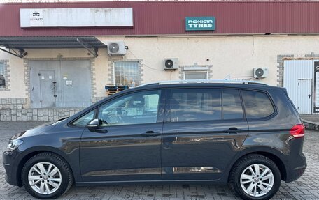 Volkswagen Touran III, 2020 год, 1 850 000 рублей, 10 фотография