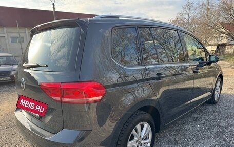 Volkswagen Touran III, 2020 год, 1 850 000 рублей, 26 фотография