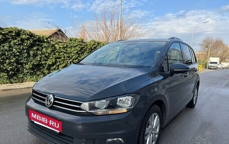 Volkswagen Touran III, 2020 год, 1 850 000 рублей, 32 фотография