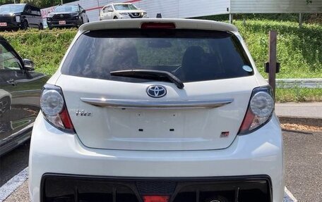 Toyota Vitz, 2019 год, 982 000 рублей, 5 фотография