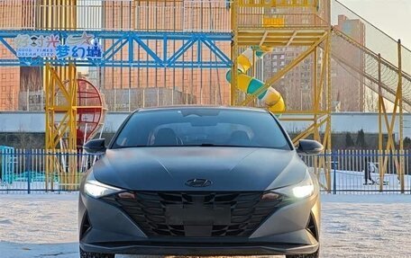 Hyundai Elantra, 2022 год, 1 620 000 рублей, 2 фотография