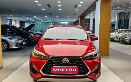 Toyota Yaris XP150 рестайлинг, 2022 год, 1 211 123 рублей, 2 фотография