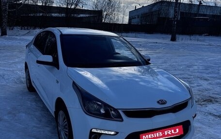 KIA Rio IV, 2020 год, 1 600 000 рублей, 2 фотография