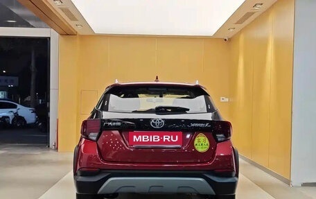 Toyota Yaris XP150 рестайлинг, 2022 год, 1 211 123 рублей, 7 фотография