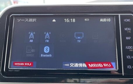 Toyota Sienta II, 2021 год, 1 342 000 рублей, 17 фотография