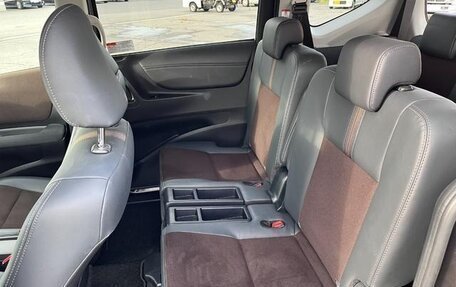 Toyota Sienta II, 2021 год, 1 342 000 рублей, 30 фотография