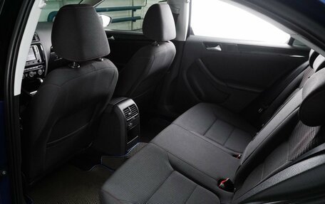 Volkswagen Jetta VI, 2018 год, 1 489 000 рублей, 11 фотография