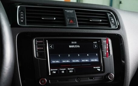 Volkswagen Jetta VI, 2018 год, 1 489 000 рублей, 15 фотография