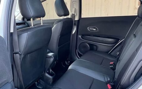 Honda Vezel, 2022 год, 1 211 000 рублей, 8 фотография