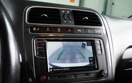 Volkswagen Polo VI (EU Market), 2019 год, 1 413 000 рублей, 18 фотография