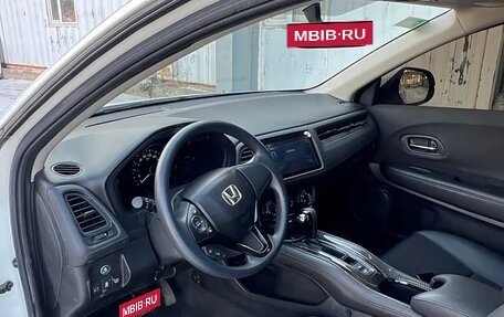 Honda Vezel, 2022 год, 1 211 000 рублей, 12 фотография