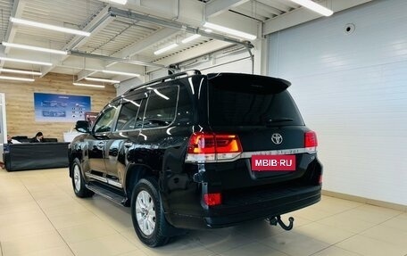 Toyota Land Cruiser 200, 2016 год, 4 799 900 рублей, 4 фотография