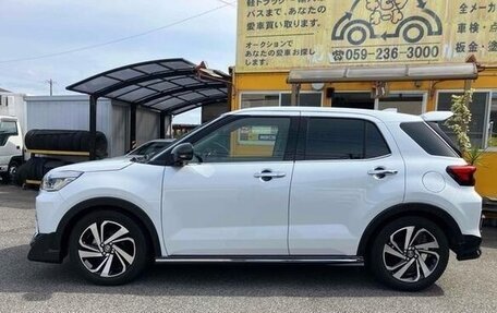 Toyota Raize I, 2022 год, 1 143 004 рублей, 3 фотография