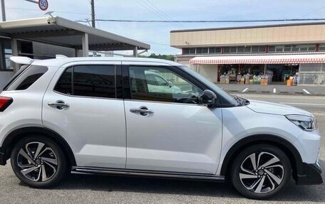 Toyota Raize I, 2022 год, 1 143 004 рублей, 7 фотография