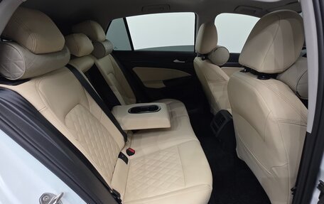 Volkswagen Golf VIII, 2023 год, 2 100 000 рублей, 10 фотография