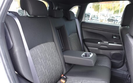 Mitsubishi RVR III рестайлинг, 2022 год, 1 468 000 рублей, 13 фотография