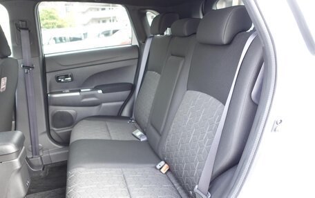 Mitsubishi RVR III рестайлинг, 2022 год, 1 468 000 рублей, 12 фотография