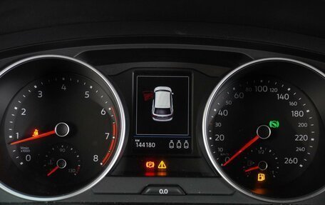 Volkswagen Tiguan II, 2020 год, 2 494 000 рублей, 20 фотография