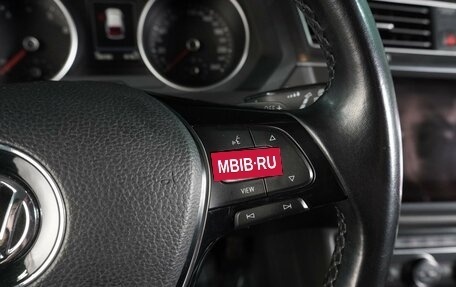 Volkswagen Tiguan II, 2020 год, 2 494 000 рублей, 21 фотография