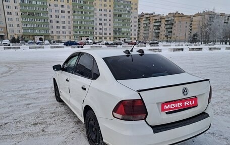 Volkswagen Polo VI (EU Market), 2015 год, 450 000 рублей, 5 фотография