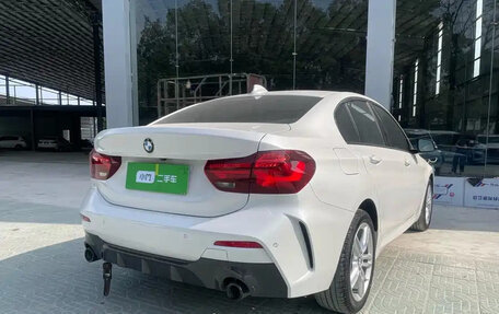 BMW 1 серия, 2023 год, 1 780 000 рублей, 5 фотография