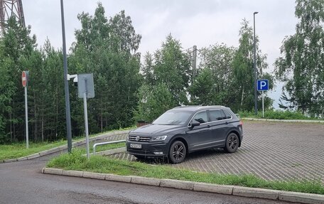Volkswagen Tiguan II, 2017 год, 2 050 000 рублей, 6 фотография