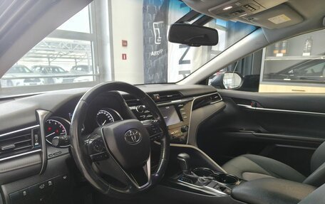 Toyota Camry, 2020 год, 2 950 000 рублей, 7 фотография