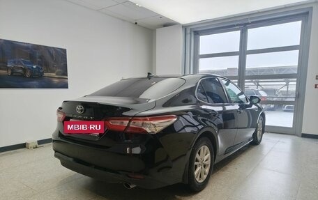 Toyota Camry, 2020 год, 2 950 000 рублей, 4 фотография