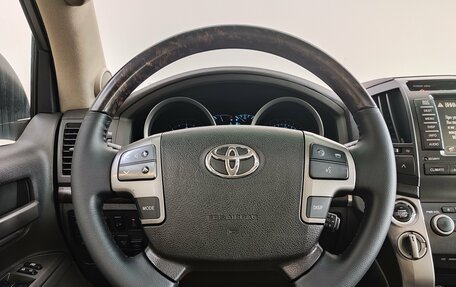 Toyota Land Cruiser 200, 2008 год, 2 989 000 рублей, 10 фотография