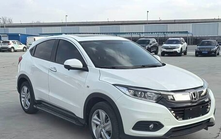 Honda Vezel, 2022 год, 1 603 153 рублей, 2 фотография