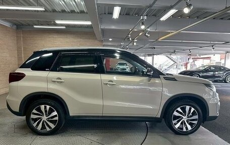 Suzuki Escudo IV, 2022 год, 1 800 009 рублей, 4 фотография