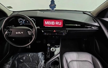 KIA Niro, 2023 год, 1 510 000 рублей, 6 фотография