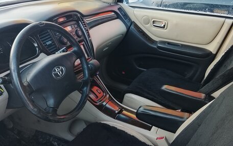 Toyota Highlander III, 2003 год, 1 100 000 рублей, 14 фотография