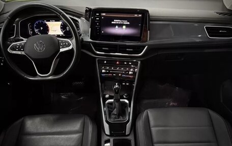 Volkswagen T-Roc I, 2021 год, 1 310 000 рублей, 10 фотография