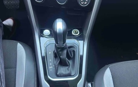 Volkswagen T-Roc I, 2022 год, 1 800 000 рублей, 15 фотография