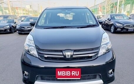 Toyota ISis I, 2015 год, 996 000 рублей, 3 фотография