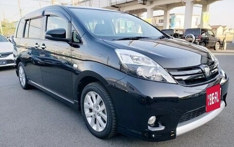 Toyota ISis I, 2015 год, 996 000 рублей, 4 фотография