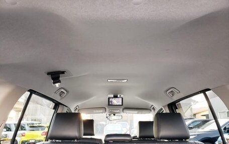 Toyota ISis I, 2015 год, 996 000 рублей, 36 фотография