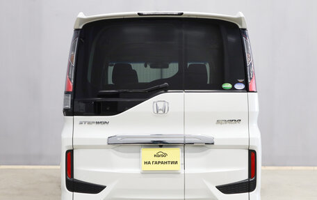Honda Stepwgn IV, 2020 год, 2 399 000 рублей, 5 фотография