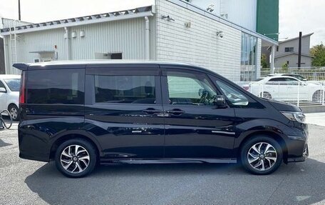 Honda Stepwgn IV, 2022 год, 2 092 000 рублей, 7 фотография