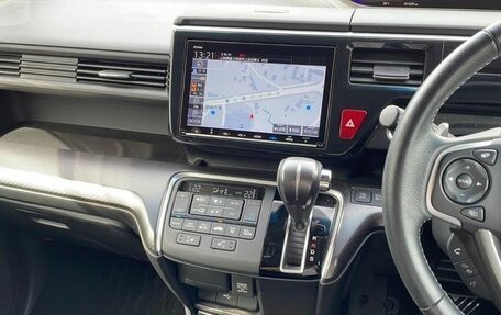 Honda Stepwgn IV, 2022 год, 2 092 000 рублей, 10 фотография