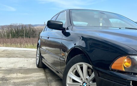 BMW 5 серия, 2003 год, 550 000 рублей, 4 фотография