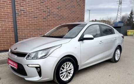 KIA Rio IV, 2019 год, 1 700 000 рублей, 1 фотография